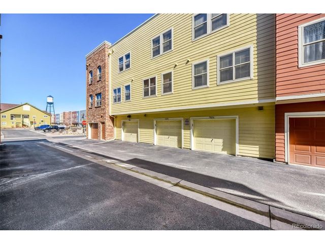 7856 W 54th Ave, Arvada, CO 80002