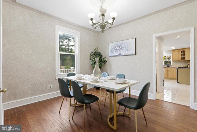 718 CHESTNUT AVE, Laurel Springs, NJ 08021