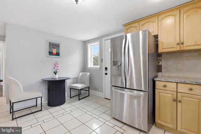 718 CHESTNUT AVE, Laurel Springs, NJ 08021