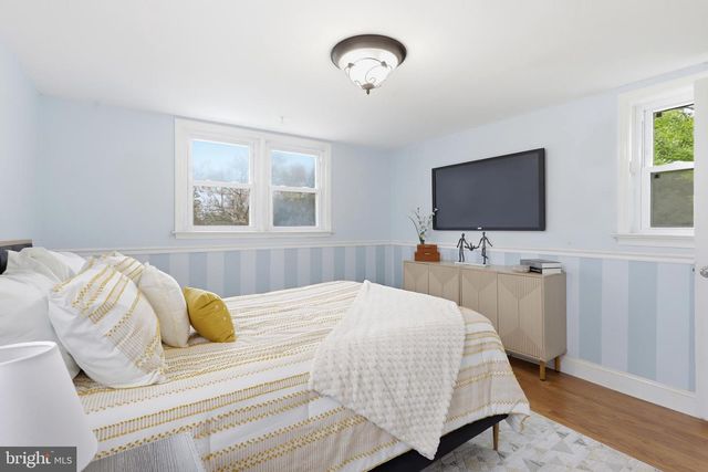 718 CHESTNUT AVE, Laurel Springs, NJ 08021