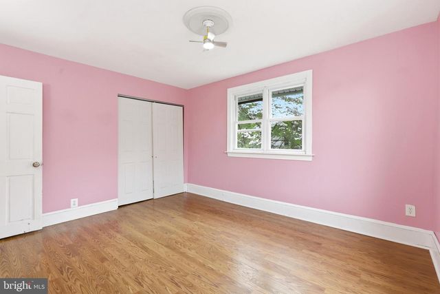 718 CHESTNUT AVE, Laurel Springs, NJ 08021