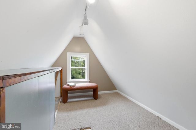 718 CHESTNUT AVE, Laurel Springs, NJ 08021