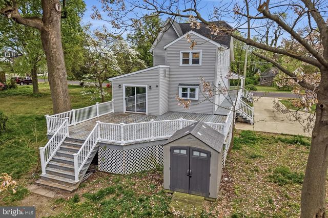 718 CHESTNUT AVE, Laurel Springs, NJ 08021