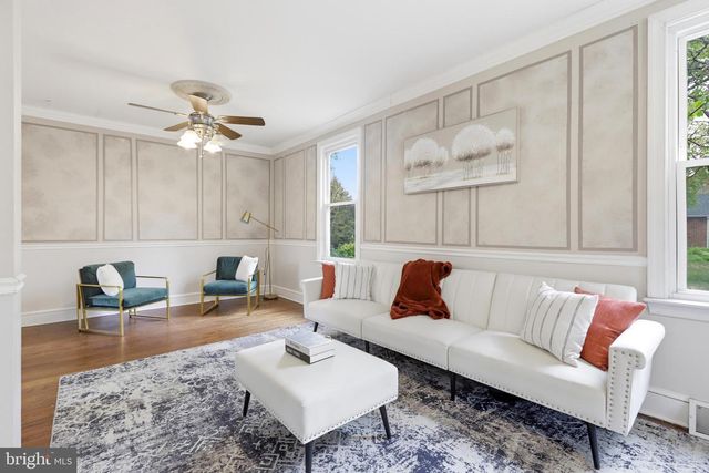 718 CHESTNUT AVE, Laurel Springs, NJ 08021