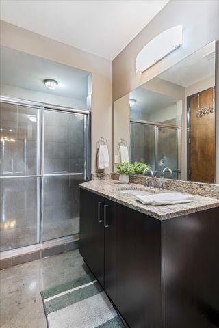 1510 Demonbreun St Apt 706, Nashville, TN 37203