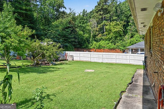 2700 Hayden Drive, East Point, GA 30344