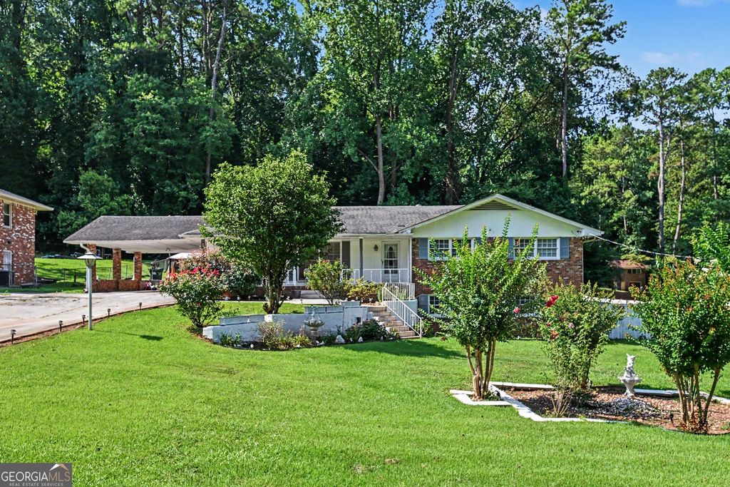 2700 Hayden Drive, East Point, GA 30344