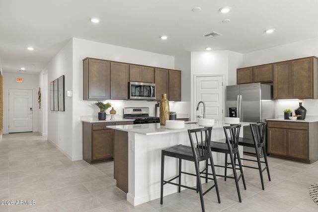 6176 S 262nd Lane, Buckeye, AZ 85326