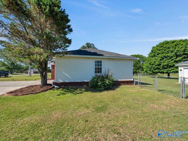 123 Delta Pine Drive, Huntsville, AL 35811