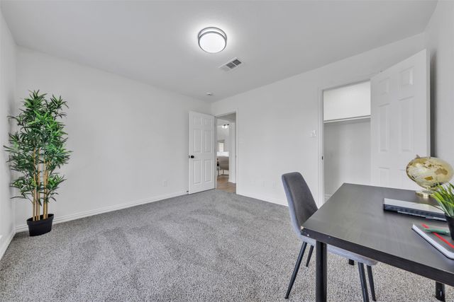 400 Baldwin Drive, Joshua, TX 76058