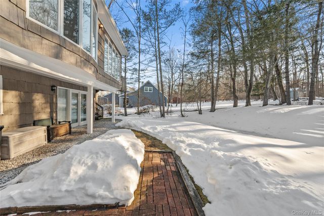 2643 Dunning Drive, Yorktown Heights, NY 10598