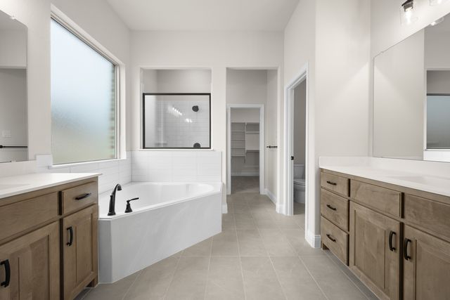 3211 Boat Landing Trail, Granbury, TX 76049