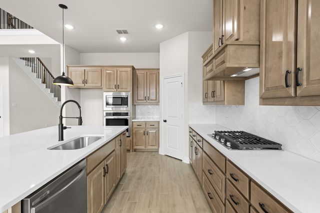 3211 Boat Landing Trail, Granbury, TX 76049