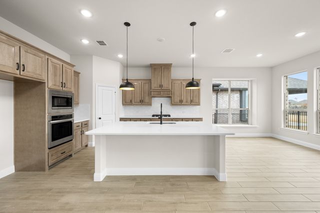 3211 Boat Landing Trail, Granbury, TX 76049