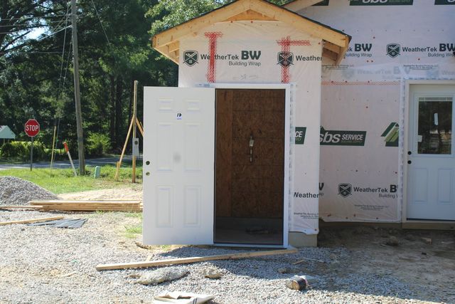 12500 W Pamlico Street, Middlesex, NC 27557