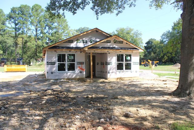 12500 W Pamlico Street, Middlesex, NC 27557