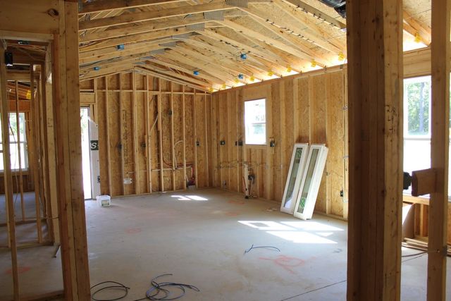 12500 W Pamlico Street, Middlesex, NC 27557
