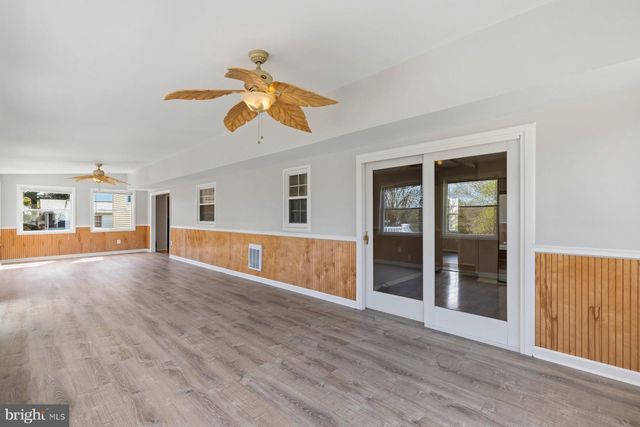 2406 NEUDECKER RD, Westminster, MD 21157