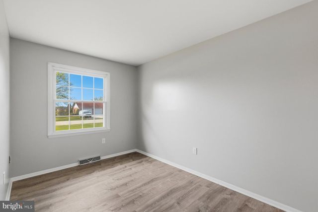2406 NEUDECKER RD, Westminster, MD 21157