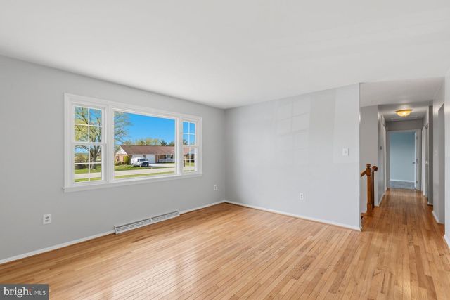 2406 NEUDECKER RD, Westminster, MD 21157