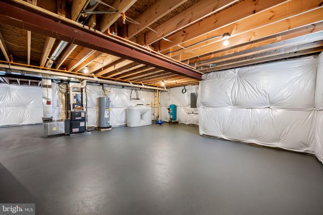 1326 HEAPS RD, Street, MD 21154