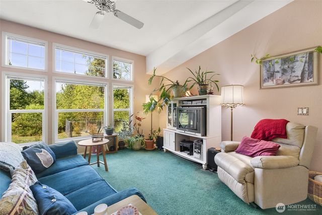 306 Bear Tracts Road, Port Angeles, WA 98363