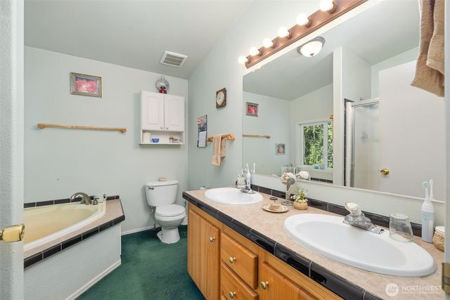 306 Bear Tracts Road, Port Angeles, WA 98363