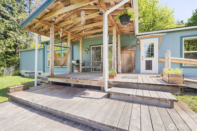306 Bear Tracts Road, Port Angeles, WA 98363