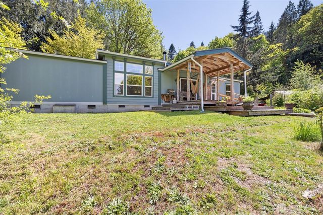 306 Bear Tracts Road, Port Angeles, WA 98363