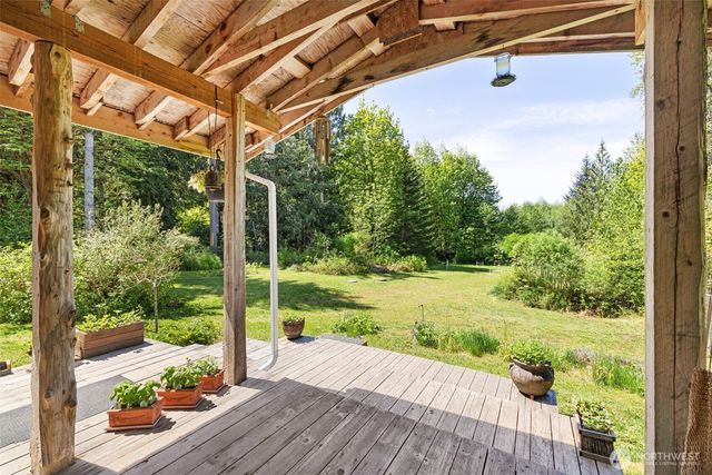 306 Bear Tracts Road, Port Angeles, WA 98363