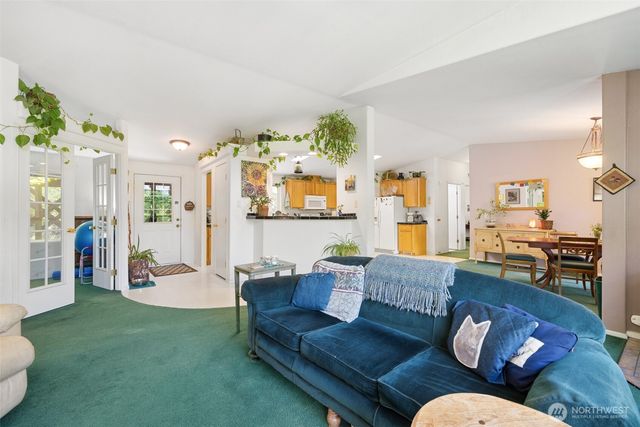 306 Bear Tracts Road, Port Angeles, WA 98363