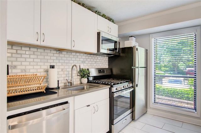 508 Wynnes Ridge Circle SE, Marietta, GA 30067