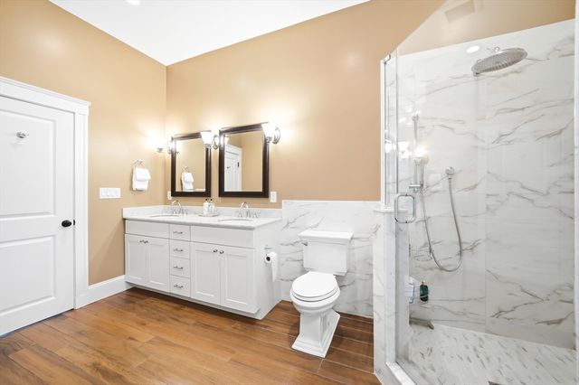 18 Grayson Rd, Winchester, MA 01890