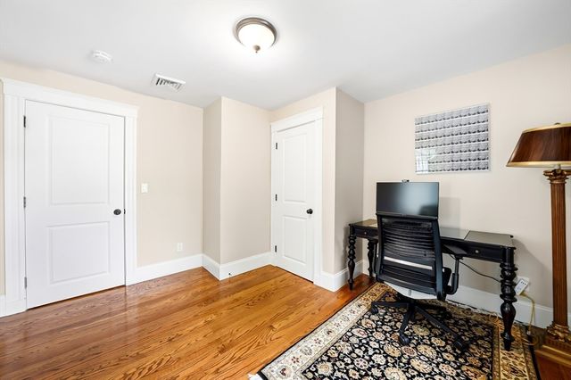 18 Grayson Rd, Winchester, MA 01890