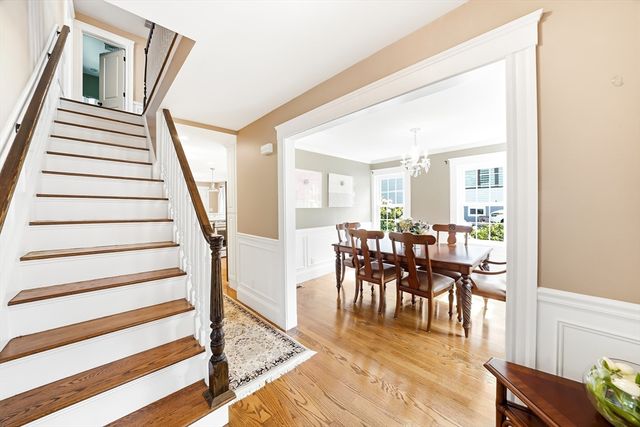 18 Grayson Rd, Winchester, MA 01890