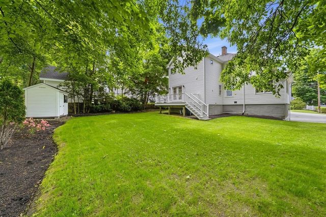 18 Grayson Rd, Winchester, MA 01890