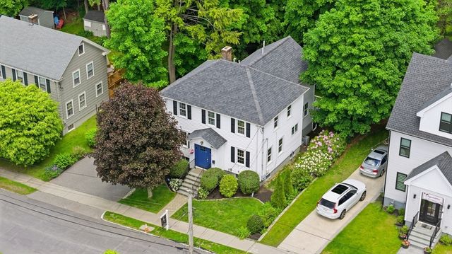 18 Grayson Rd, Winchester, MA 01890