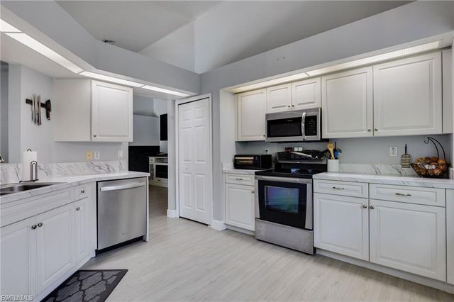 17791 Castle Harbor DR, Fort Myers, FL 33967