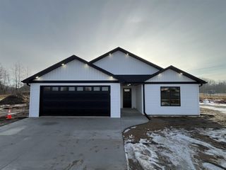 280 Tenth Street, Lakeview, MI 48850