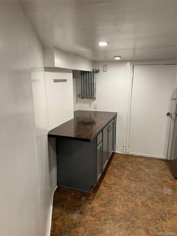 1570 Saint Paul Street, Denver, CO 80206