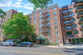 44-20 Douglaston Pkwy Douglaston Parkway 5A, Little Neck, NY 11363