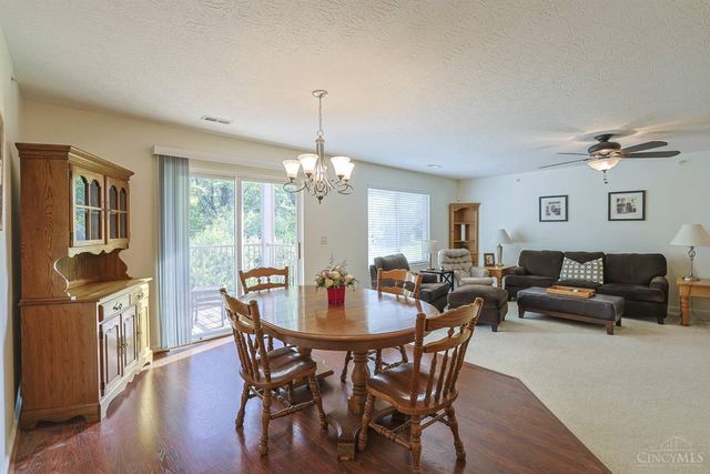 1296 Shadowood Trail, Maineville, OH 45039