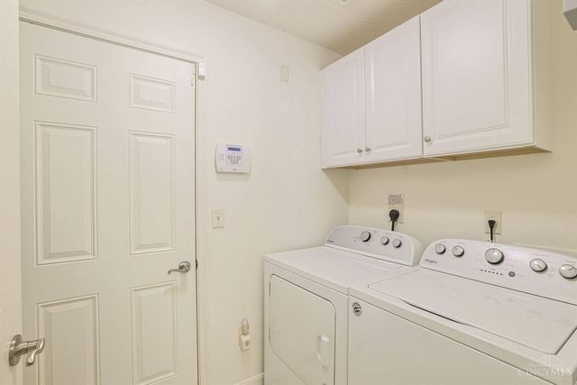 1296 Shadowood Trail, Maineville, OH 45039