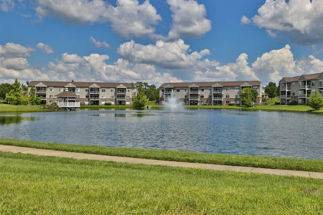 1296 Shadowood Trail, Maineville, OH 45039