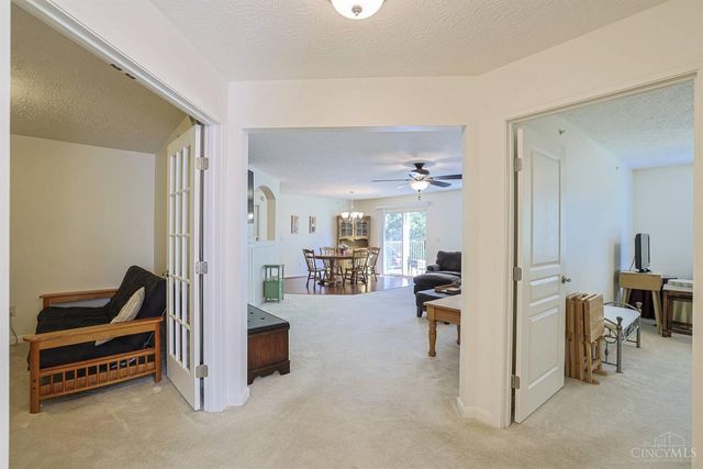 1296 Shadowood Trail, Maineville, OH 45039