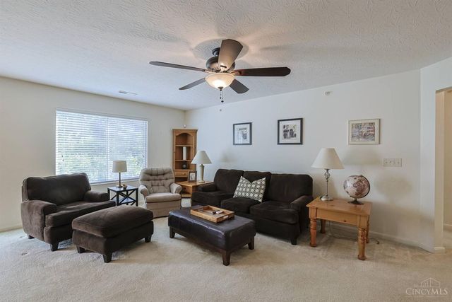 1296 Shadowood Trail, Maineville, OH 45039