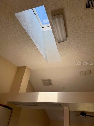 527 AZINGER CIRCLE, Orlando, FL 32824