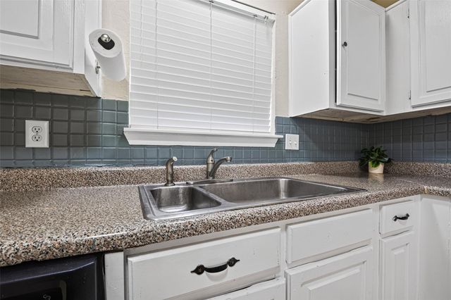 3307 Ashford Park Drive, Houston, TX 77082