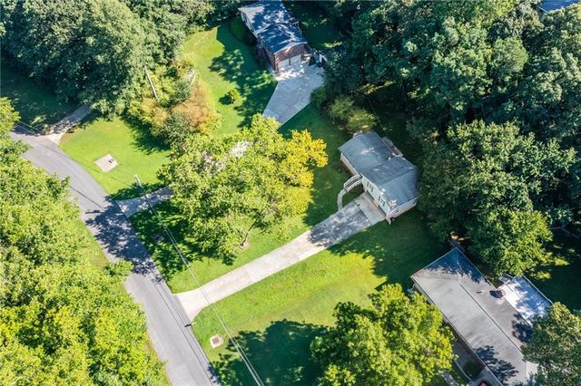 1285 Coronada Drive, Lawrenceville, GA 30043