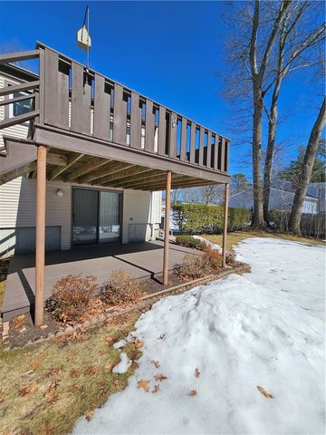 32 Chandler Drive, Coventry, RI 02816